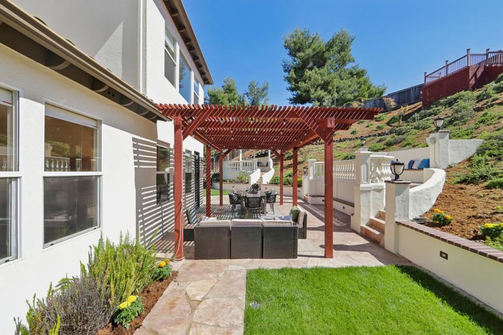 main property photo 57
