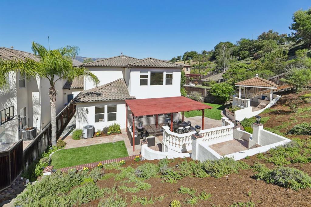 main property photo 67