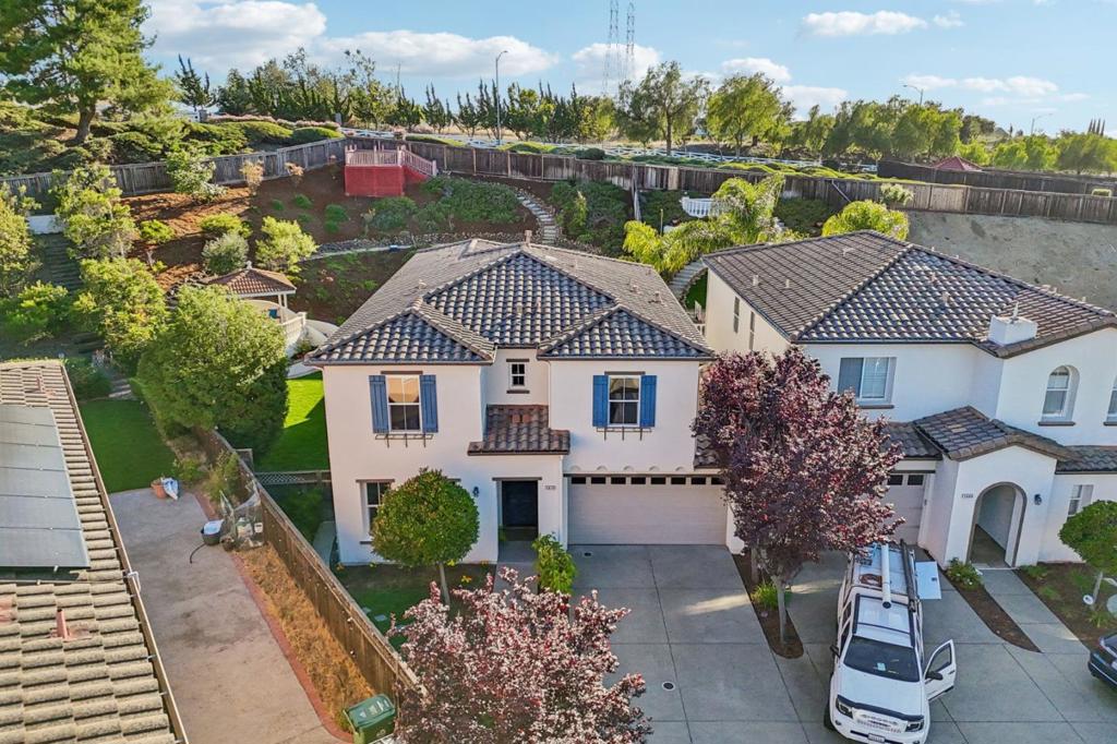 main property photo 70