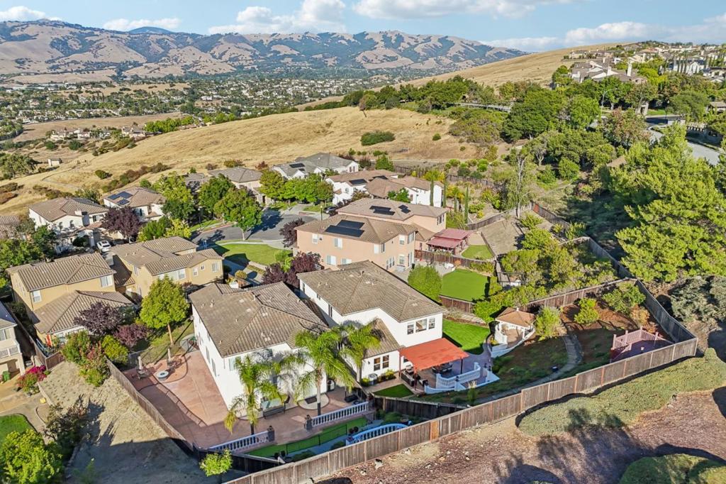main property photo 76