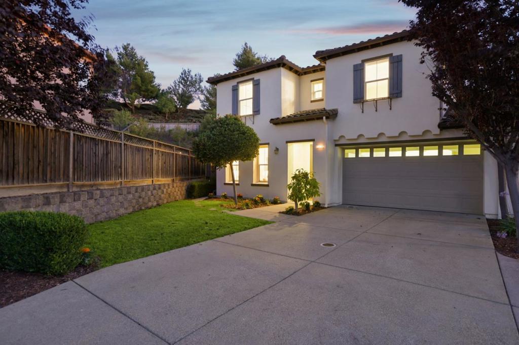 main property photo 81