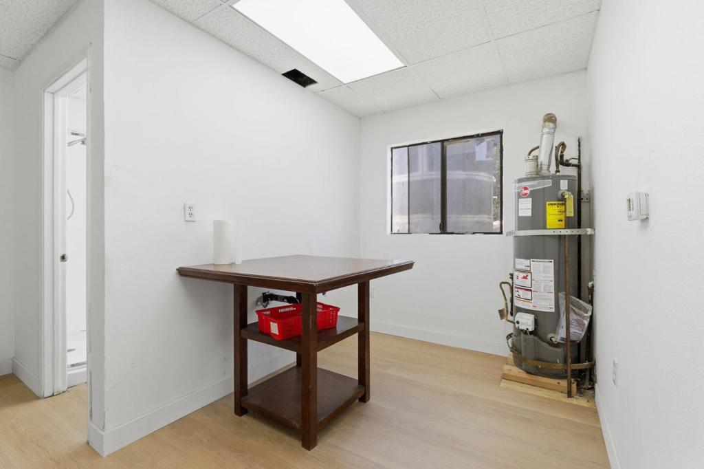main property photo 60