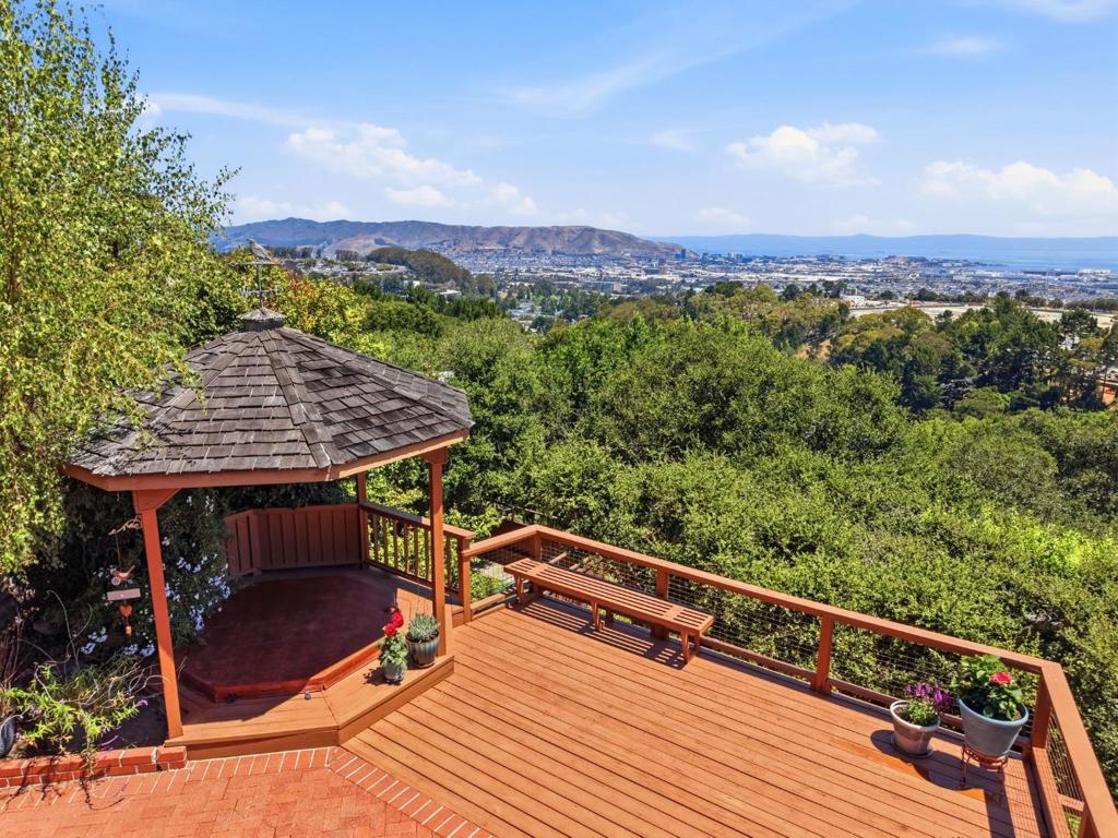 main property photo 60