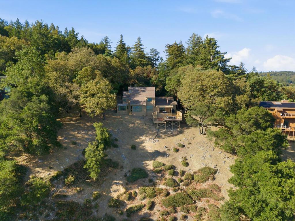 main property photo 67