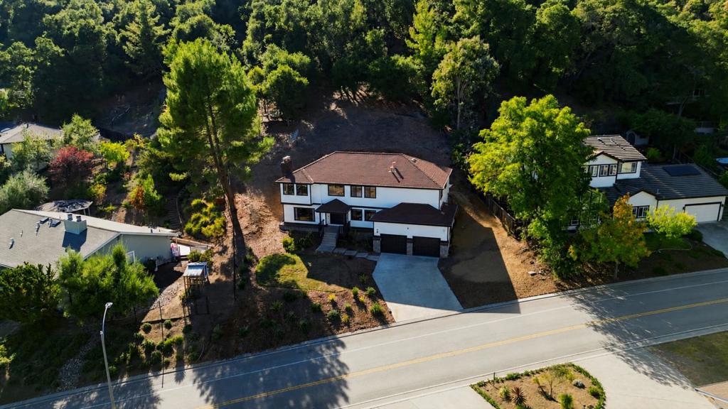 main property photo 76