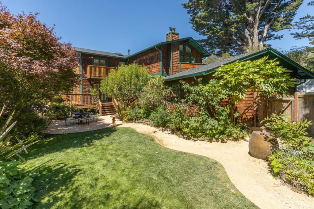 main property photo 38