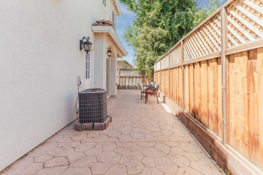 main property photo 55