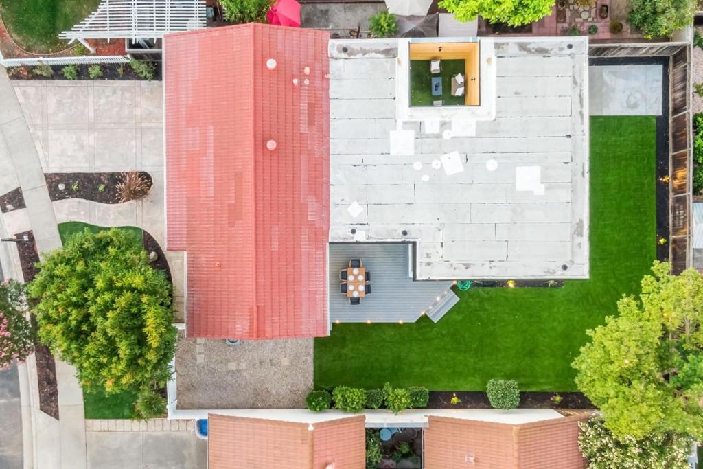 main property photo 76