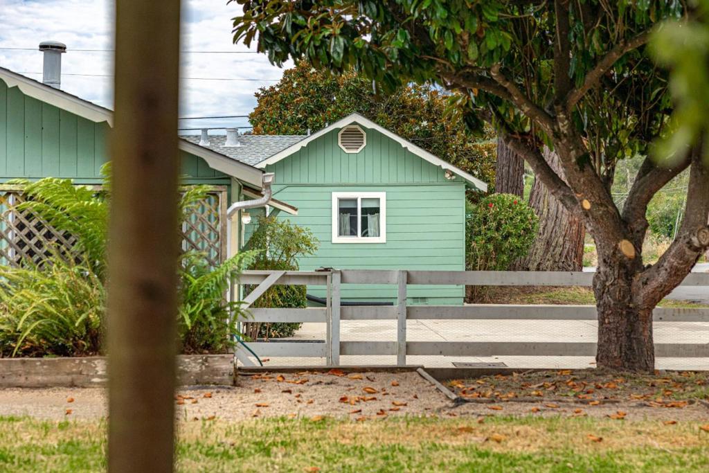 main property photo 8