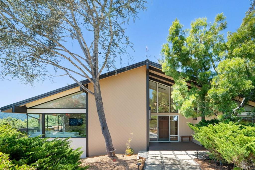 main property photo 55