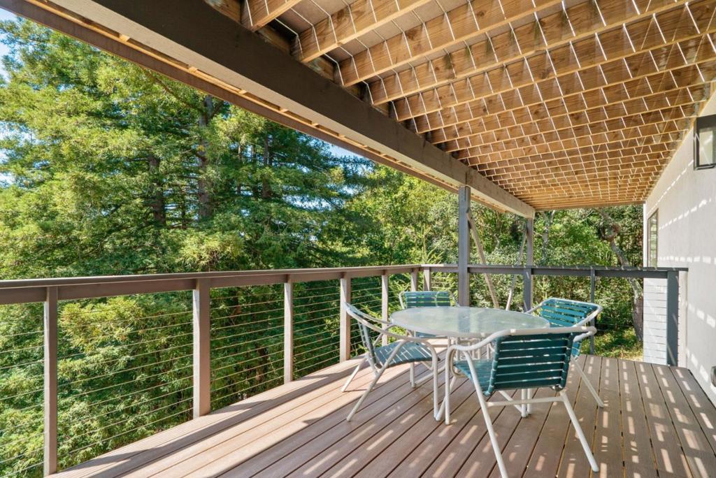 main property photo 91