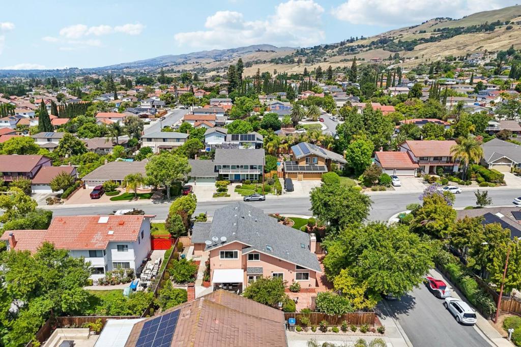 main property photo 77