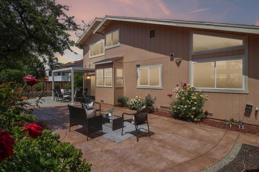 main property photo 92