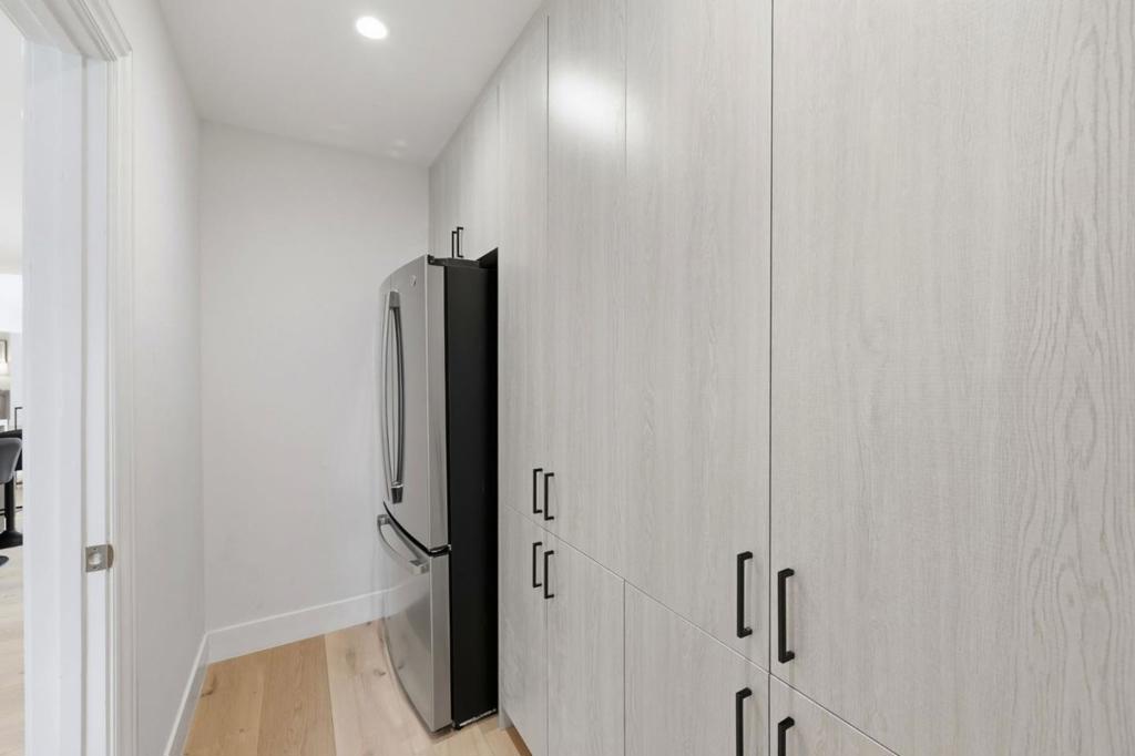 main property photo 63