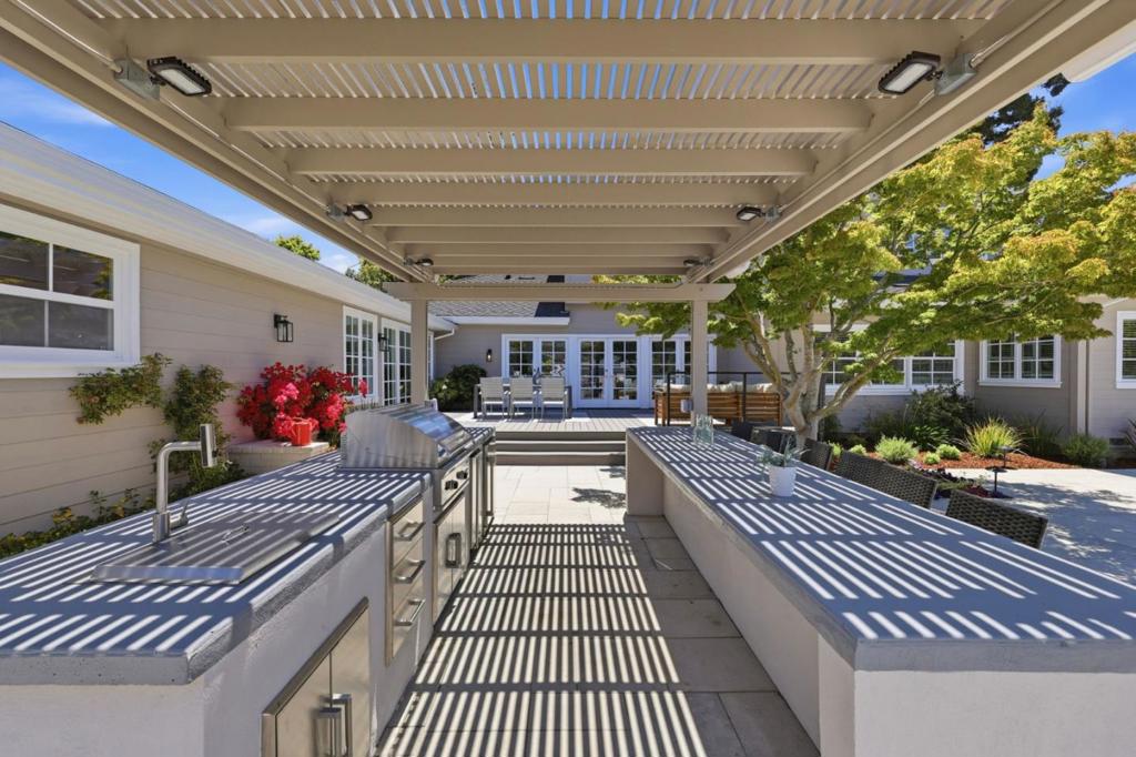 main property photo 72