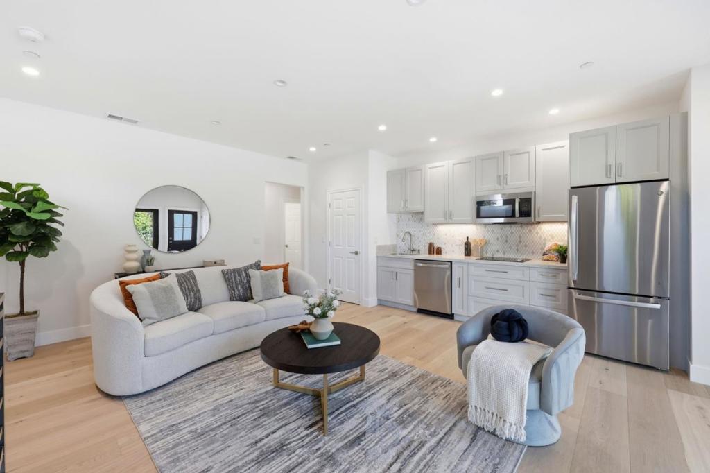 main property photo 87