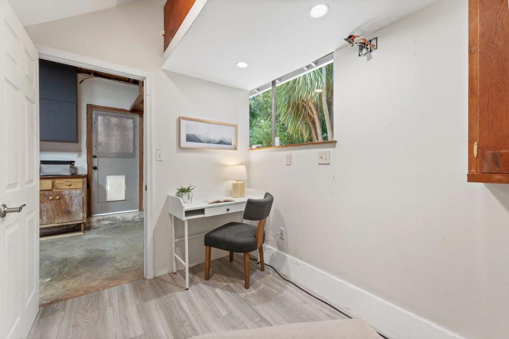 main property photo 67