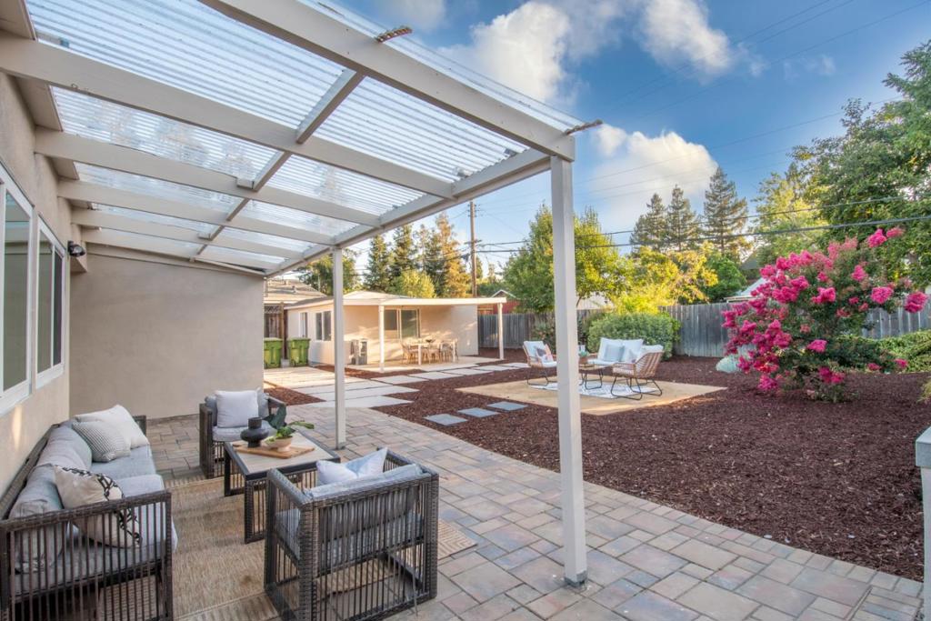 main property photo 58