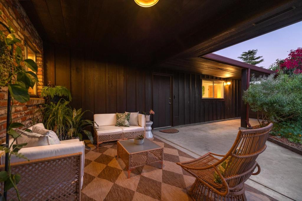 main property photo 58