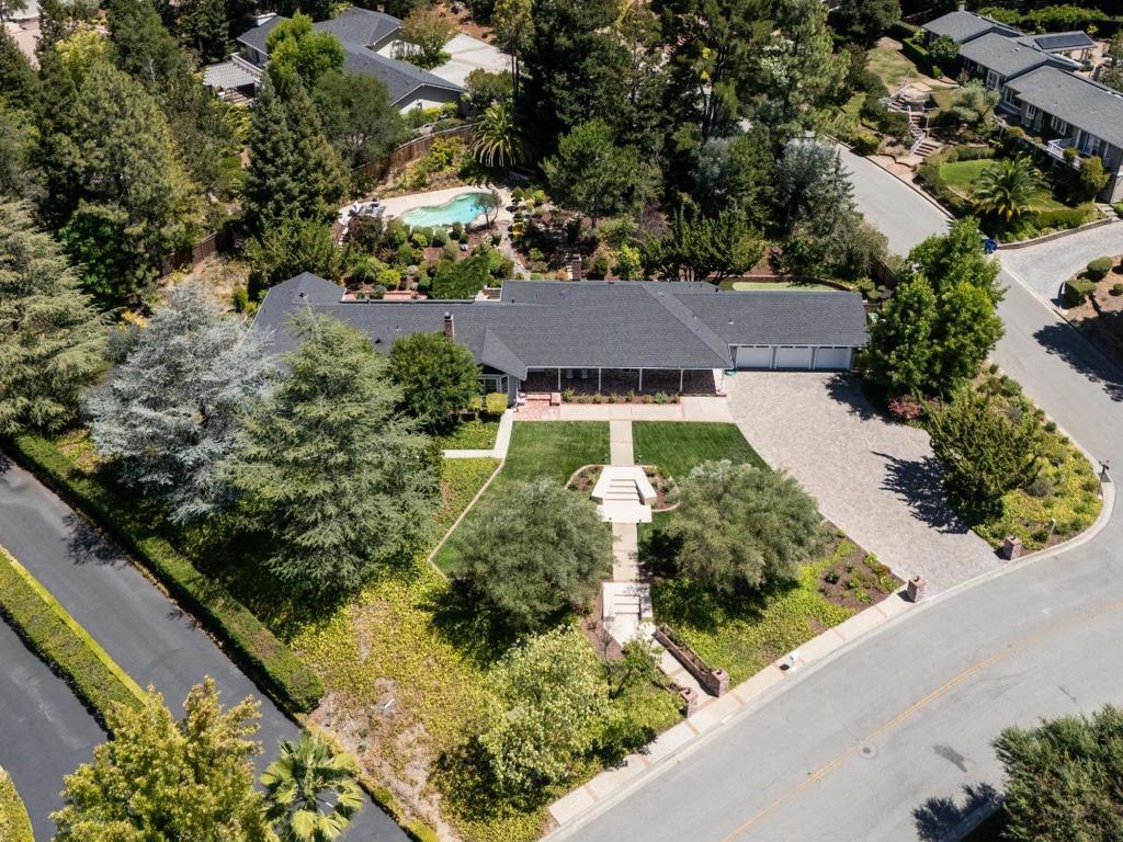 main property photo 49