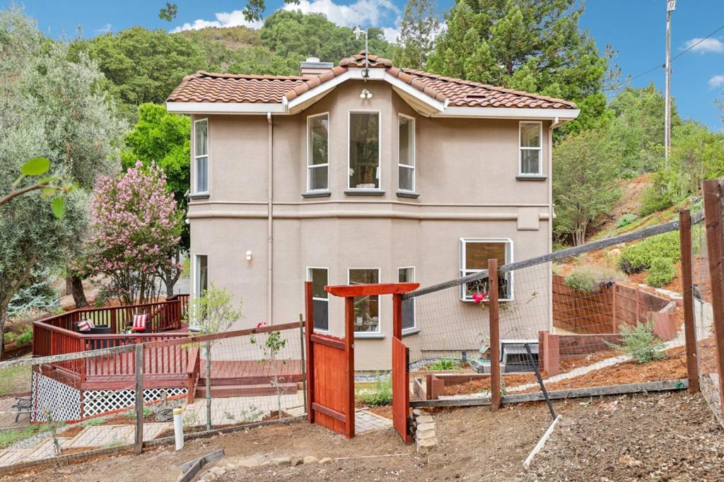 main property photo 63