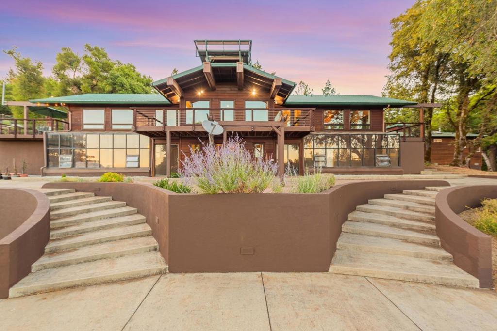 main property photo 88
