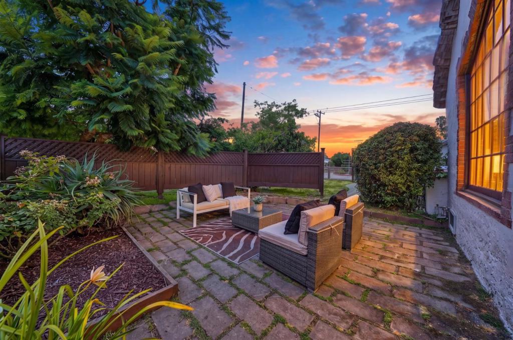 main property photo 66