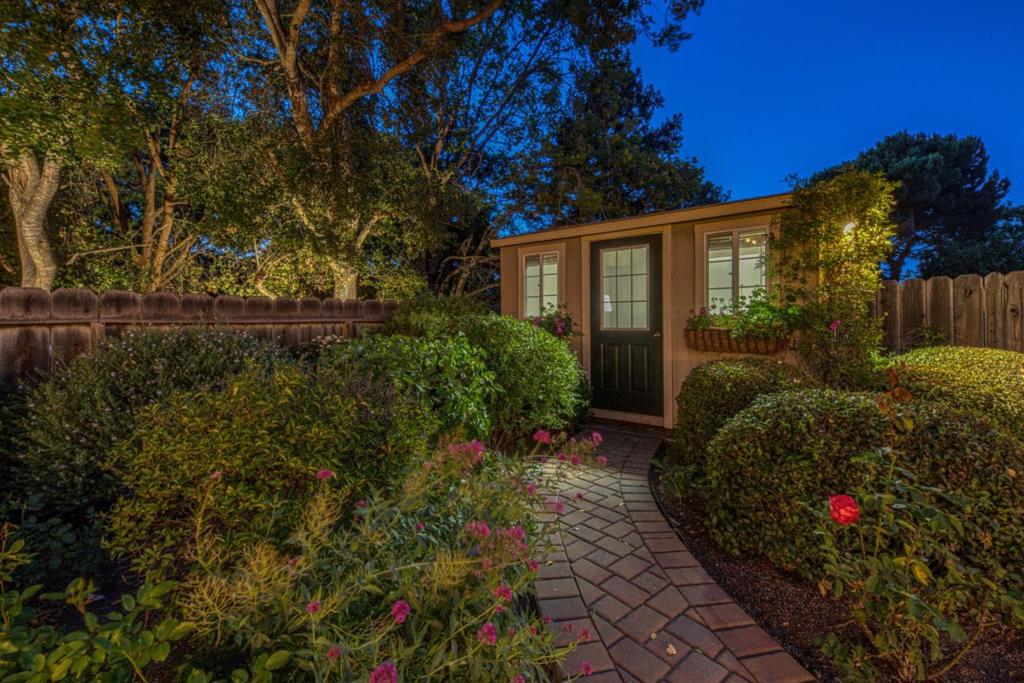 main property photo 56