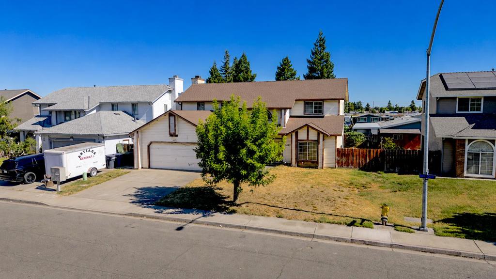 main property photo 64