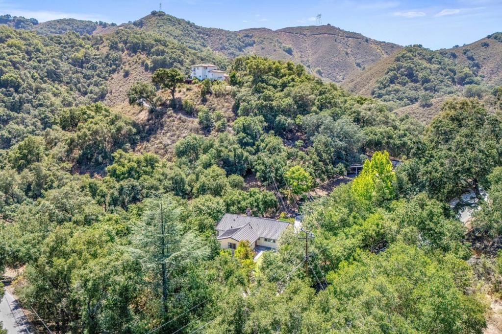 main property photo 75