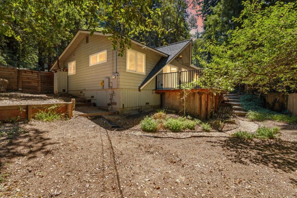 main property photo 60
