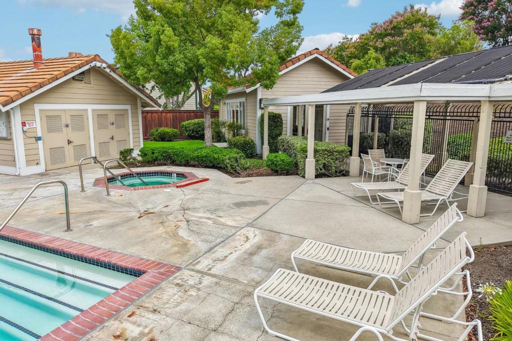 main property photo 58