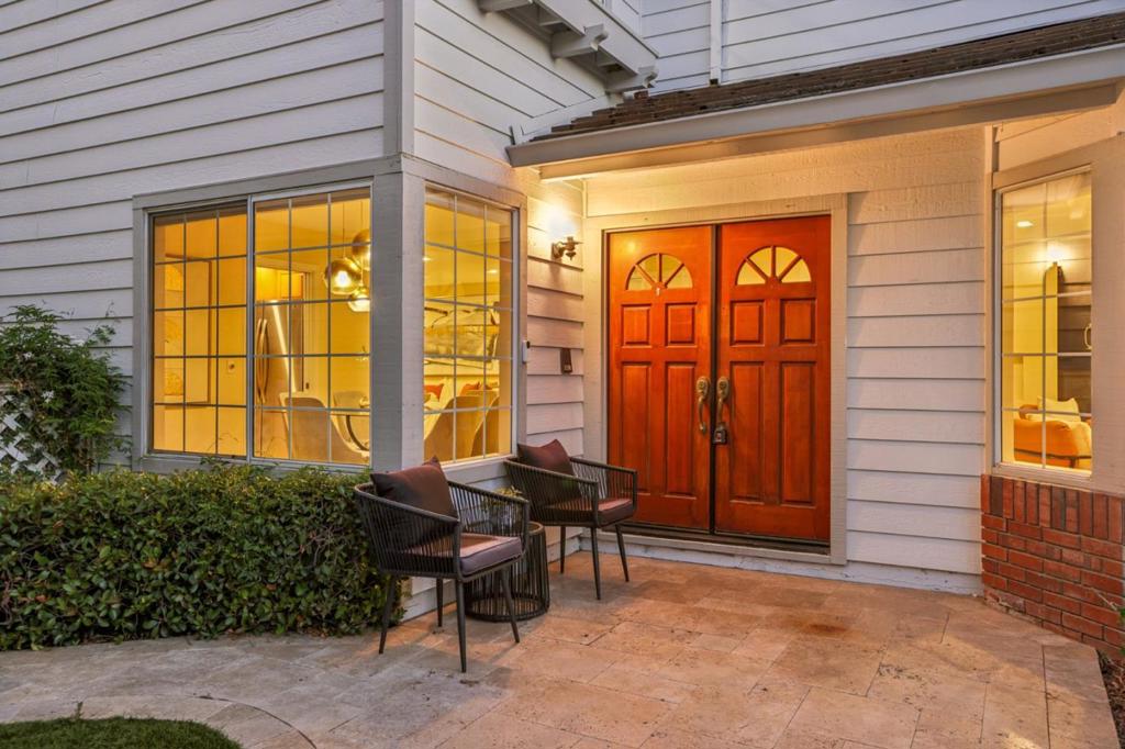 main property photo 75