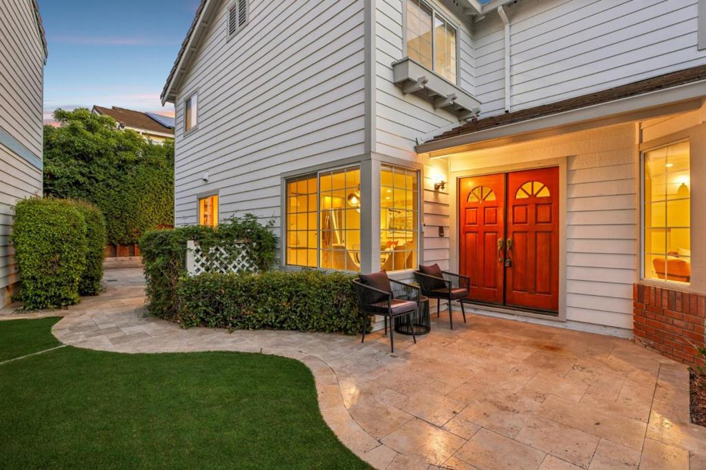 main property photo 76