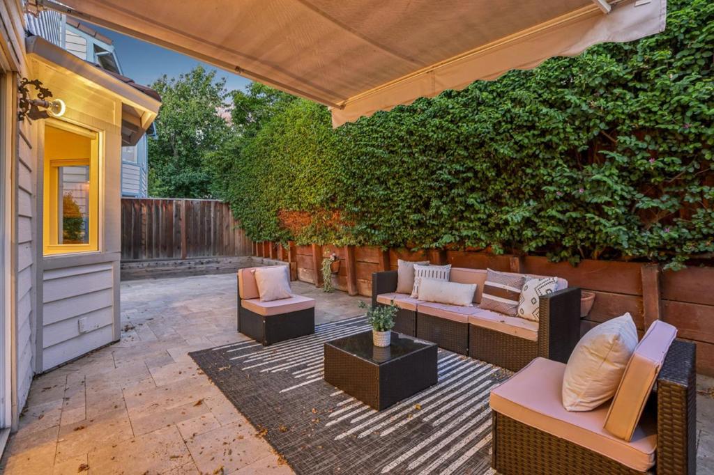 main property photo 80