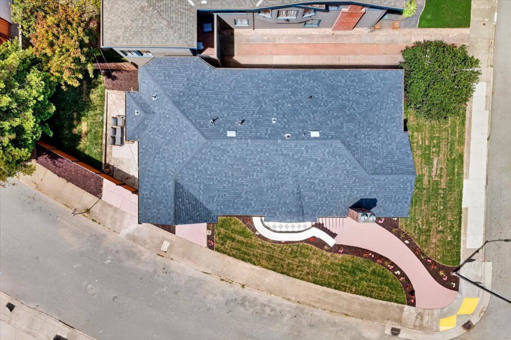 main property photo 80