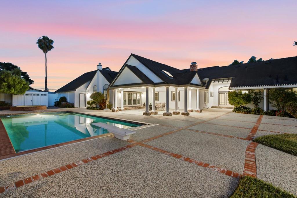 main property photo 102