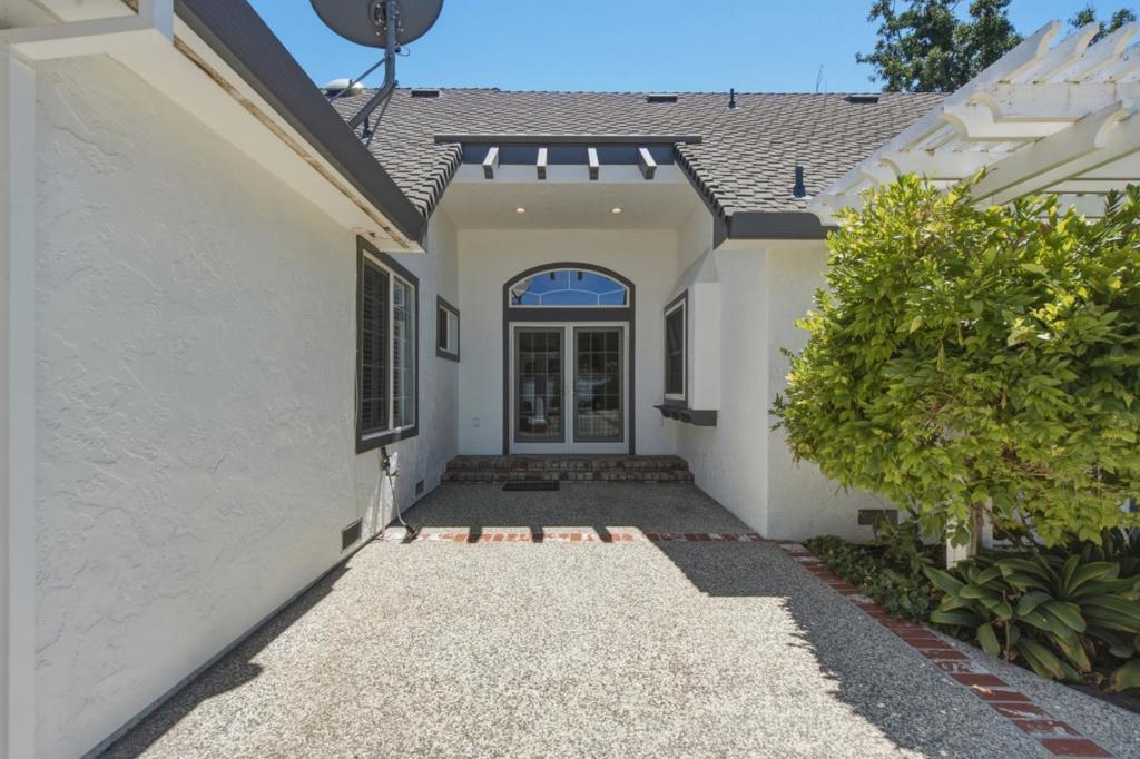 main property photo 68