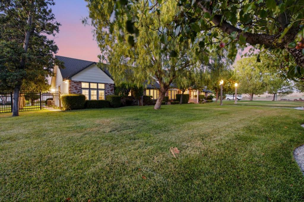 main property photo 91