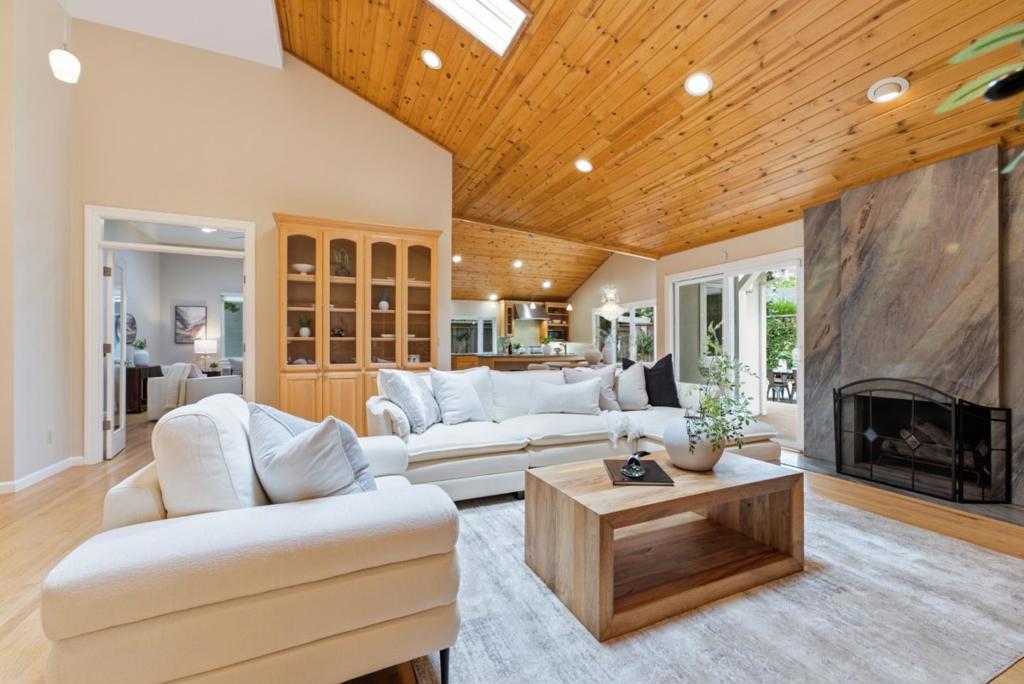 main property photo 68
