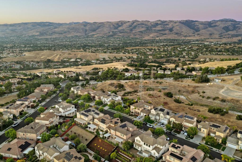 main property photo 83
