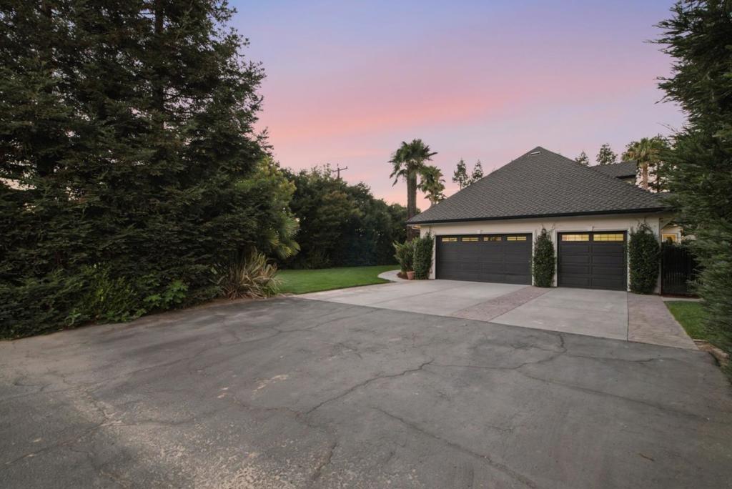 main property photo 63