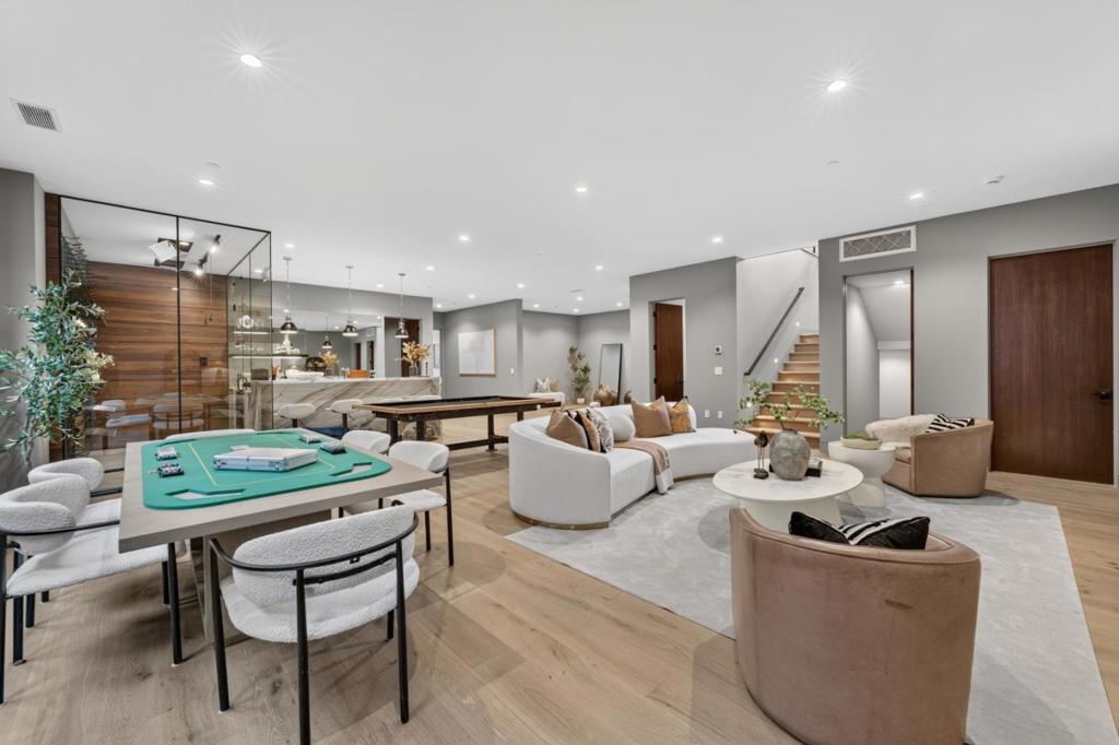 main property photo 66