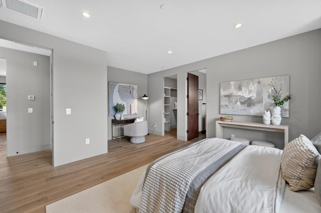 main property photo 74