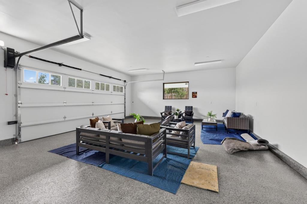 main property photo 82