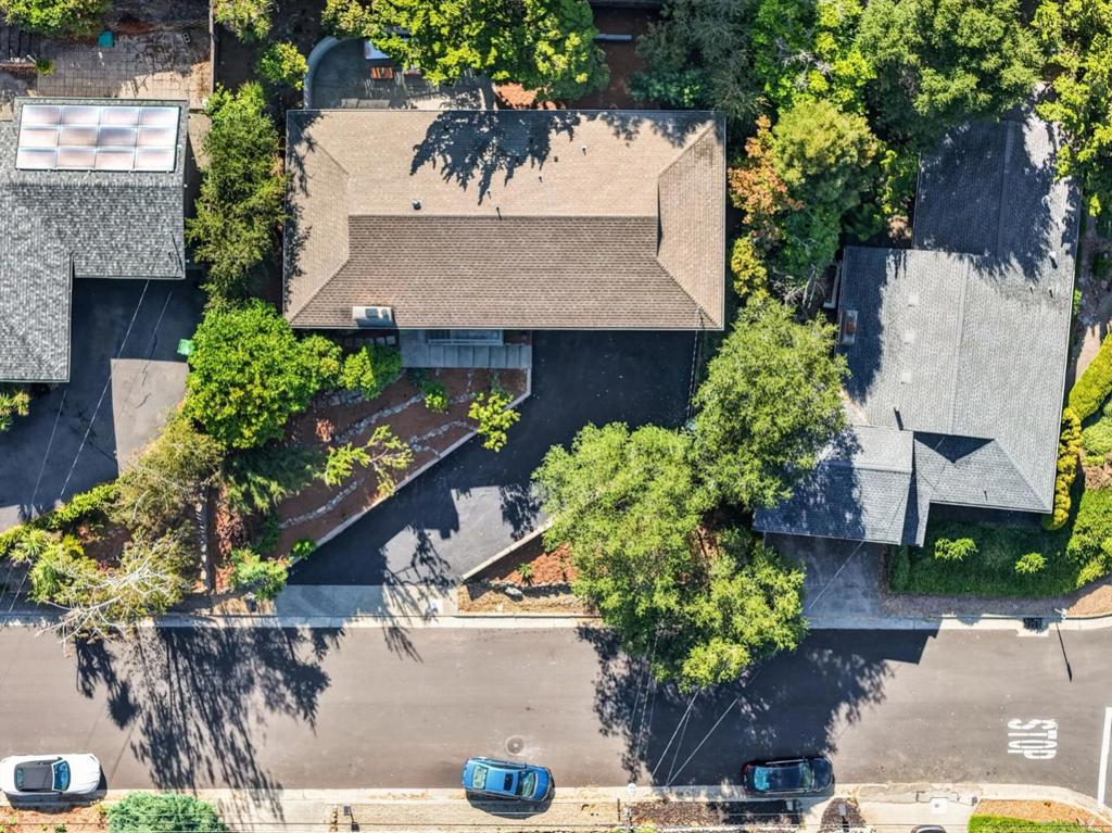 main property photo 57