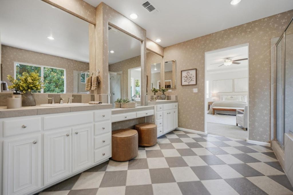 main property photo 63