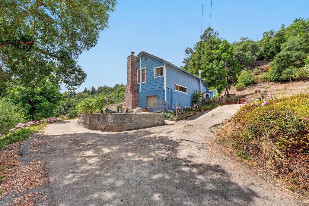 main property photo 24