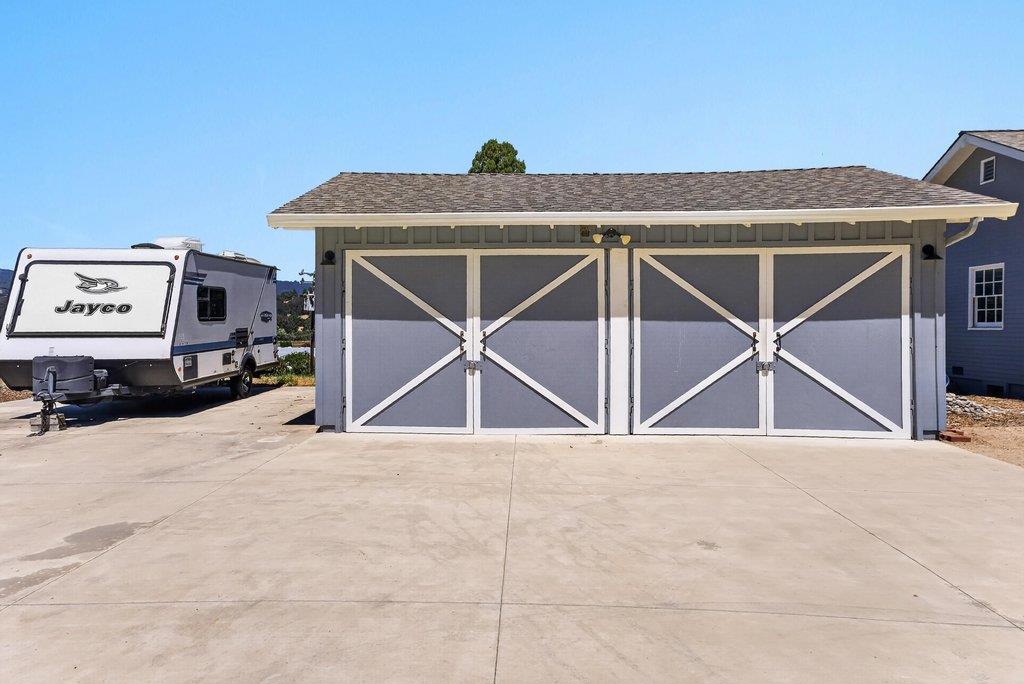 main property photo 59
