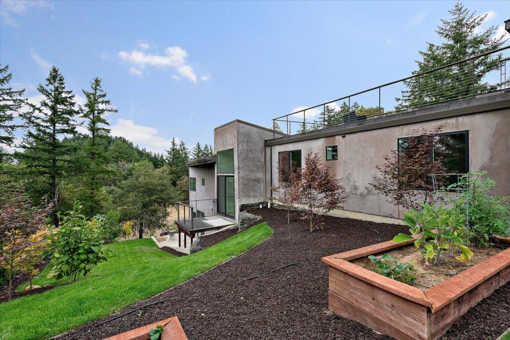main property photo 63